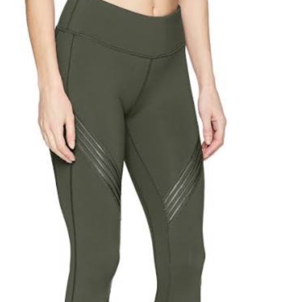 Alo yoga leggins